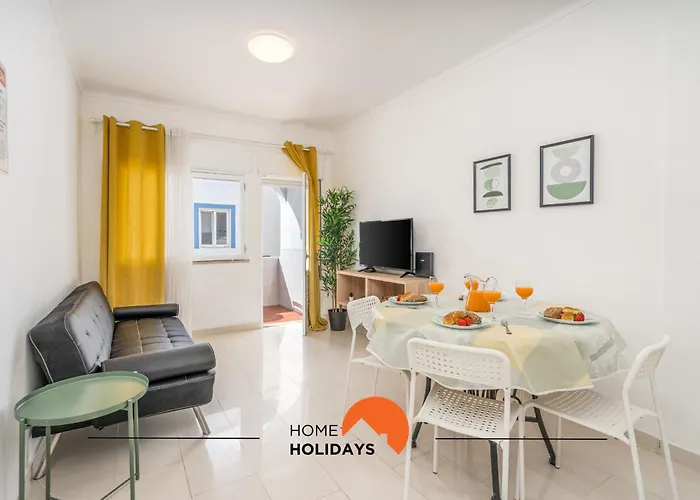 #162 Sumertime Flat By Holidays